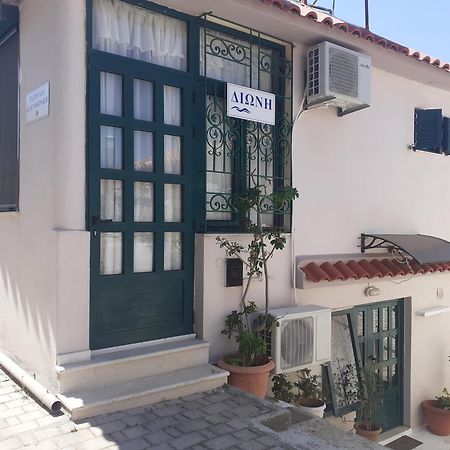 Μεζονέτα - Διώνη- Στις Άνω Αρχάνες Με Οντά Villa ภายนอก รูปภาพ